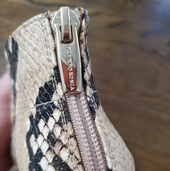 Vince Camuto NWOT boots - Picture 6 of 6